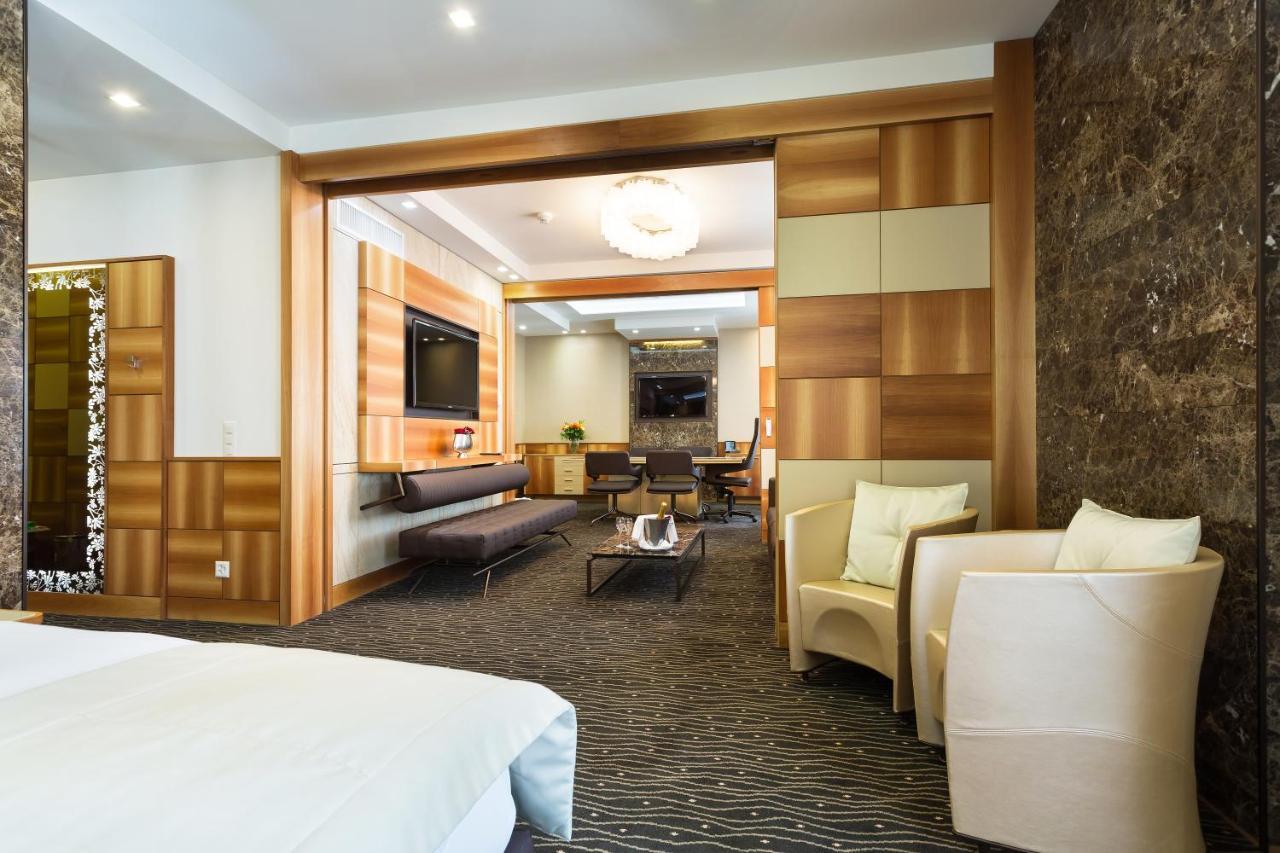Hotel St.Gotthard Zurich Bagian luar foto